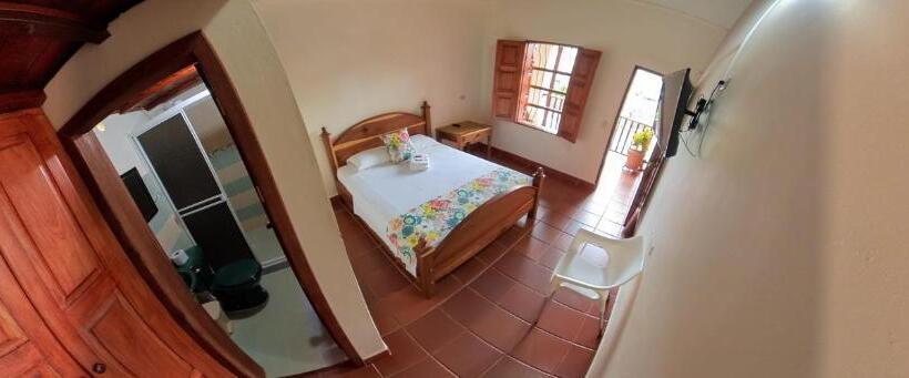 Номер Стандарт, La Casa De Las Flores Hostal
