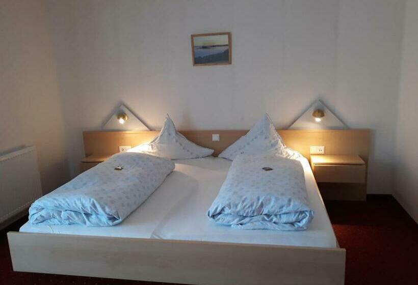 Номер Стандарт Трехместный, Rhöner Landhotel Haus Zur Wasserkuppe