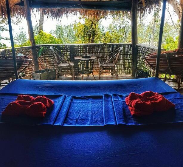 豪华洋房, Kactus Eco Resort & Wellness On Kohtakiev Island