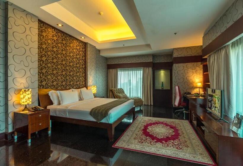 スイート, Manhattan Hotel Jakarta