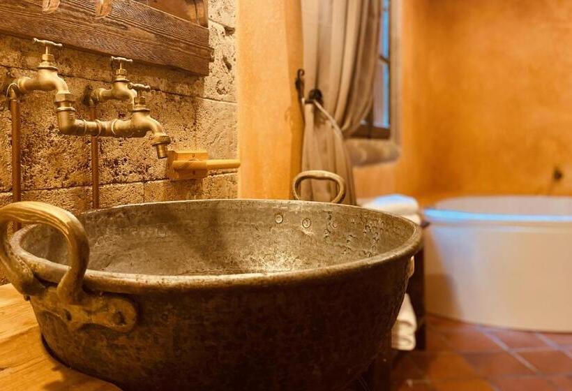 Люкс Вид на Сад, S.nikolis  Historic Boutique