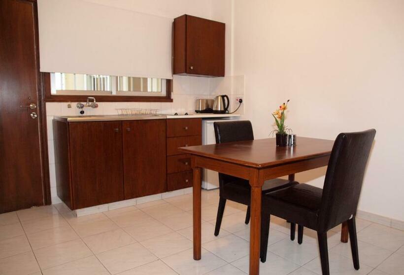 آپارتمان 2 خوابه, Blazer Residence