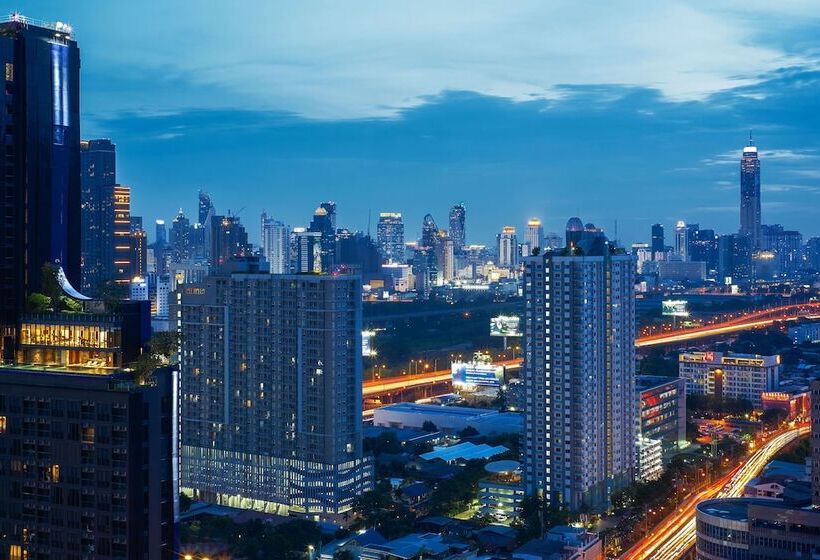 Quarto Deluxe, Avani Ratchada Bangkok