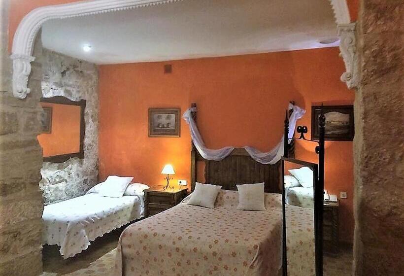 Номер Стандарт Трехместный, Palacio Guzmanes