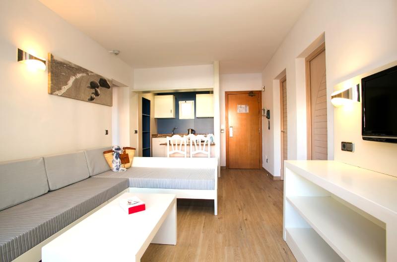 Апартаменты 1 Спальня, Residhome Bures La Guyonnerie