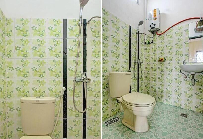 Standard Enkelrum, Reddoorz Syariah At Penginapan Sederhana Palembang