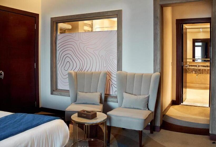 سوئیت اجرایی با چشم‌انداز دریا, Tolip Resort El Galala Hills
