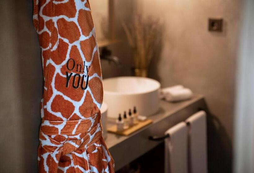 Habitación Deluxe, Only You Hotel Málaga