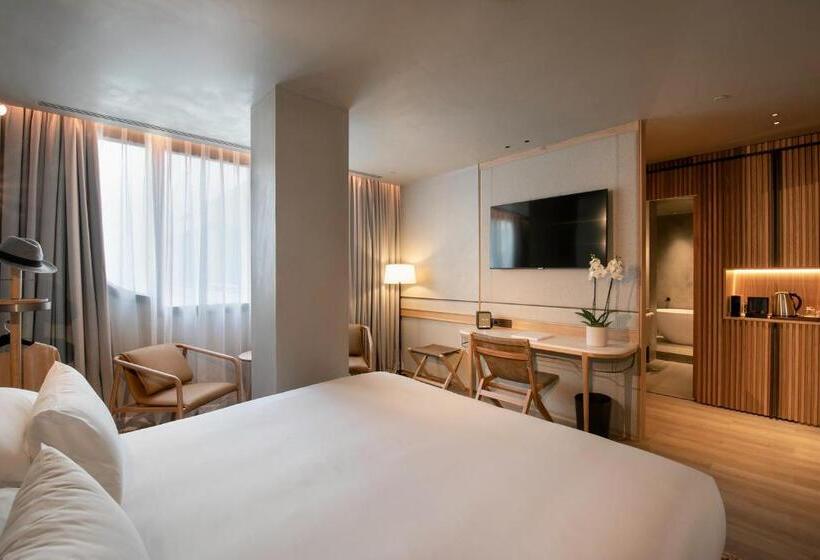 Habitación Clásica, Only You Hotel Málaga