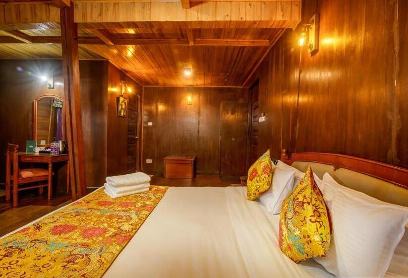 סוויטה, Muscatel Himalayan Resort   400 Mts From Mall Road