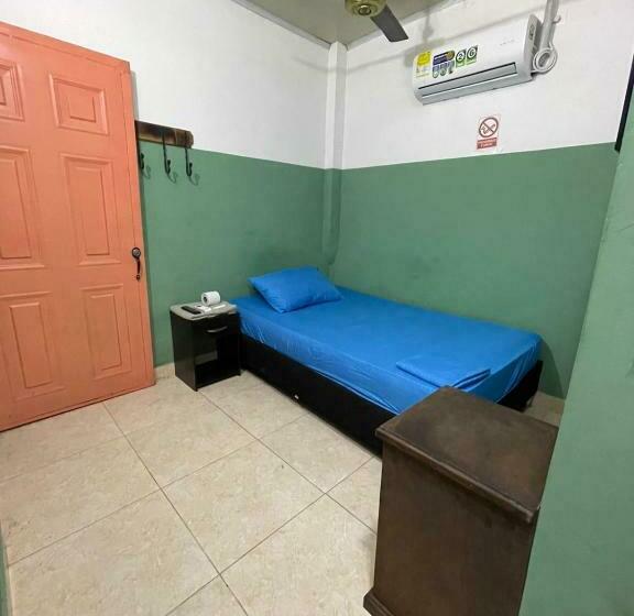 Quarto Estandar Individual, Rio Colors   Hospedaje