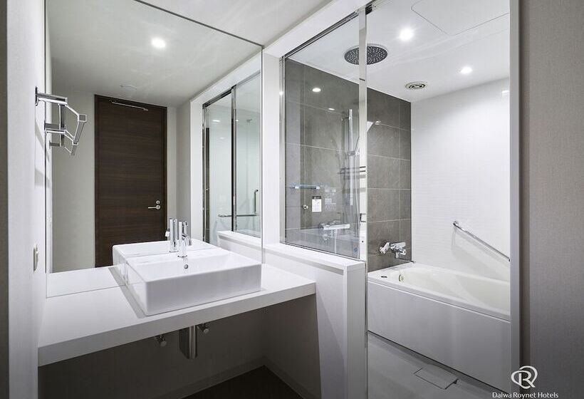 Номер Deluxe Кровать Кинг, Daiwa Roynet Hotel Fukuyama Ekimae