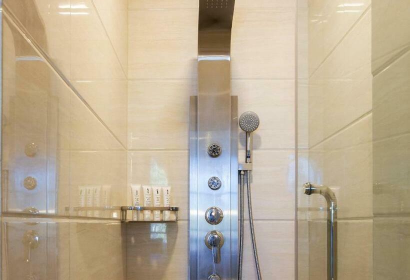 디럭스 룸, Jupiter Trevi Resort And Spa