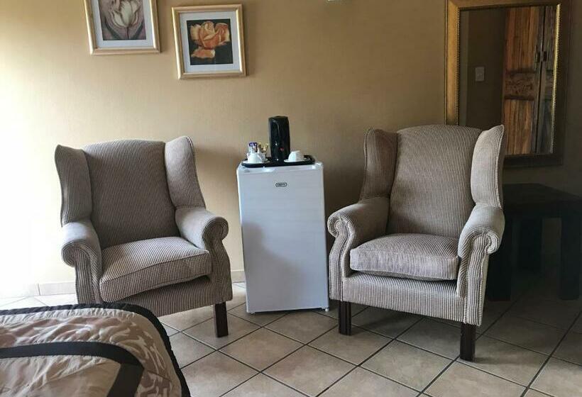 اتاق استاندارد یک نفره, Platinum Lodge Polokwane