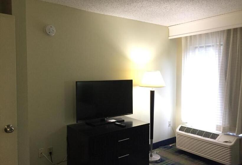 Люкс Кровать Кинг, Quality Inn Jacksonville   Orange Park Near Naval Air Station
