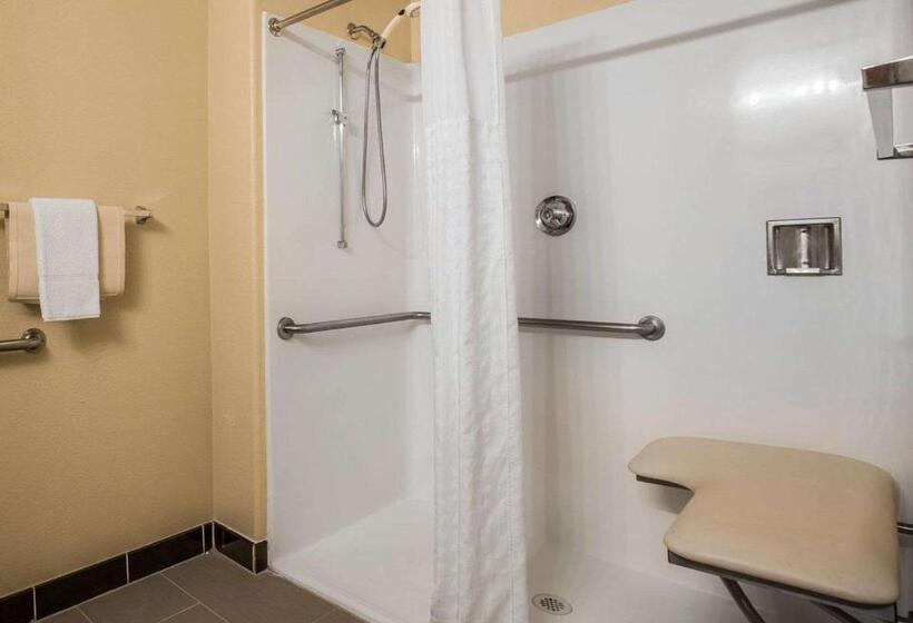 장애인을 위한 스위트, Comfort Suites Victorville Hesperia