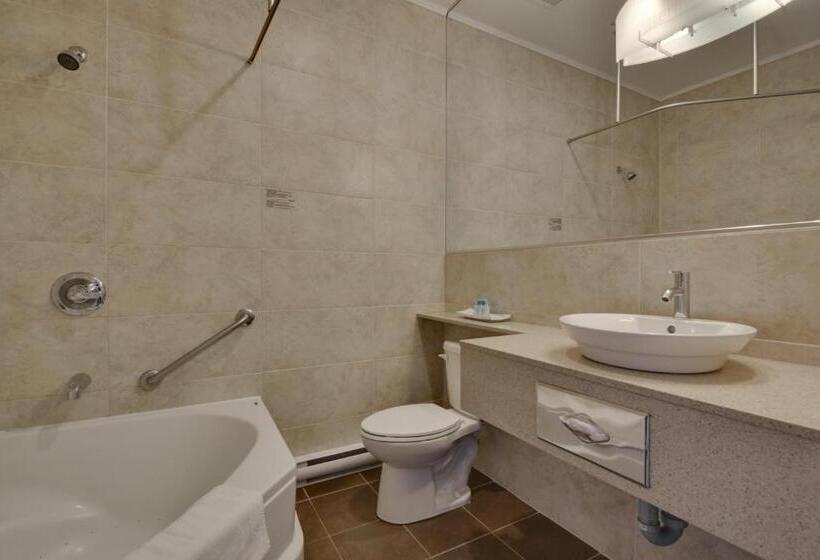Номер Стандарт Вид на Реку, Hôtel Et Pavillons Le Petit Manoir Du Casino
