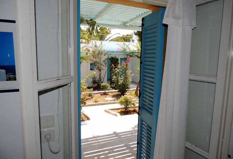 家庭公寓, Surfing Beach Village