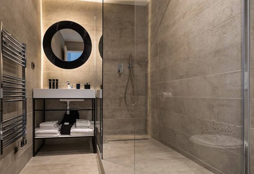 سوییت, Résidence & Spa Le Prince Régent