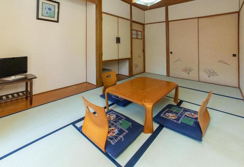 Номер Стандарт Трехместный, Tabist Hana Hotel Takinoya Aizu Yanaizu