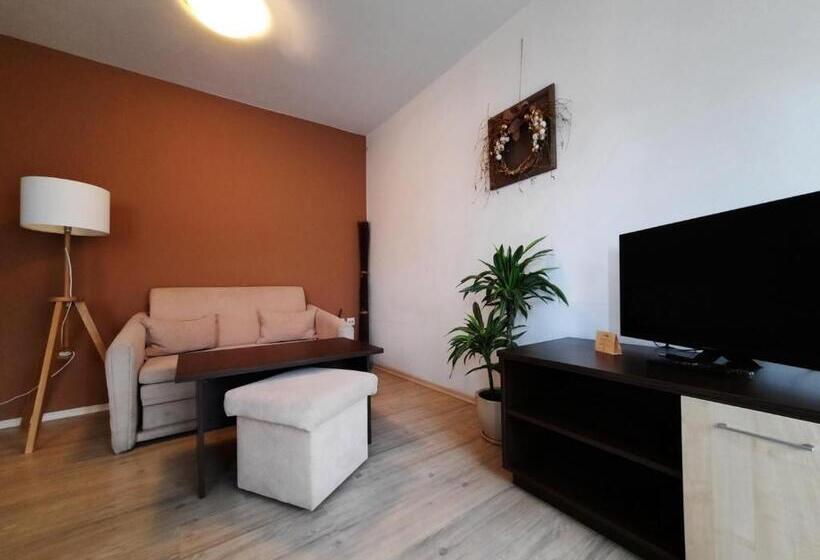 شقة غرفة واحدة, Banderitsa Apartments With Kitchen & Bbq