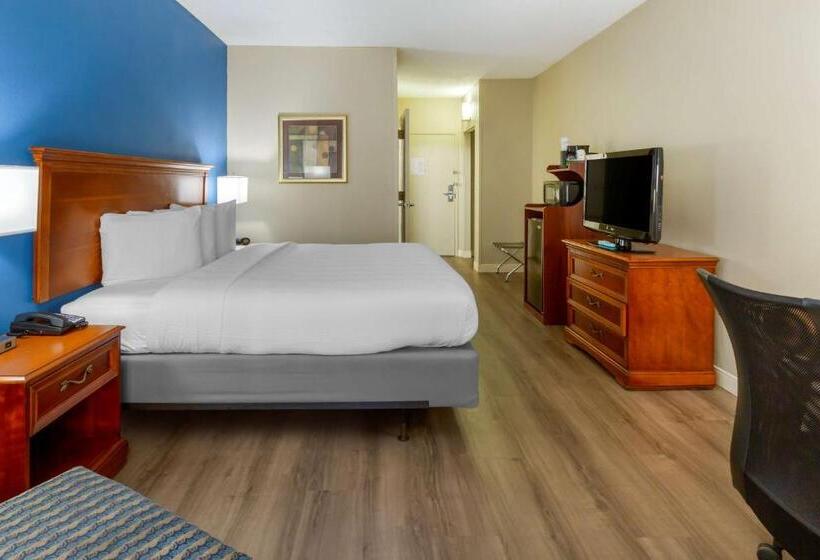 Стандартный Номер Кровать Кинг, Best Western Plus Cary   Nc State