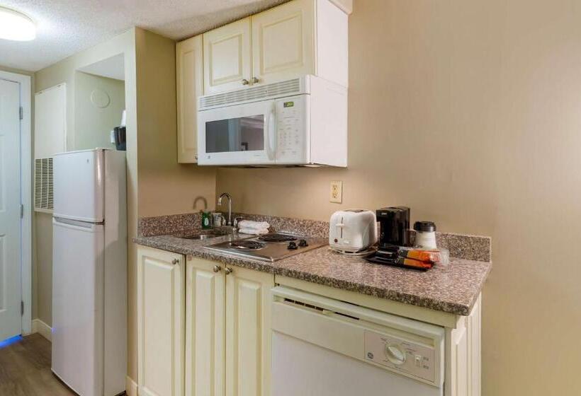 Люкс, Best Western Plus Cary   Nc State