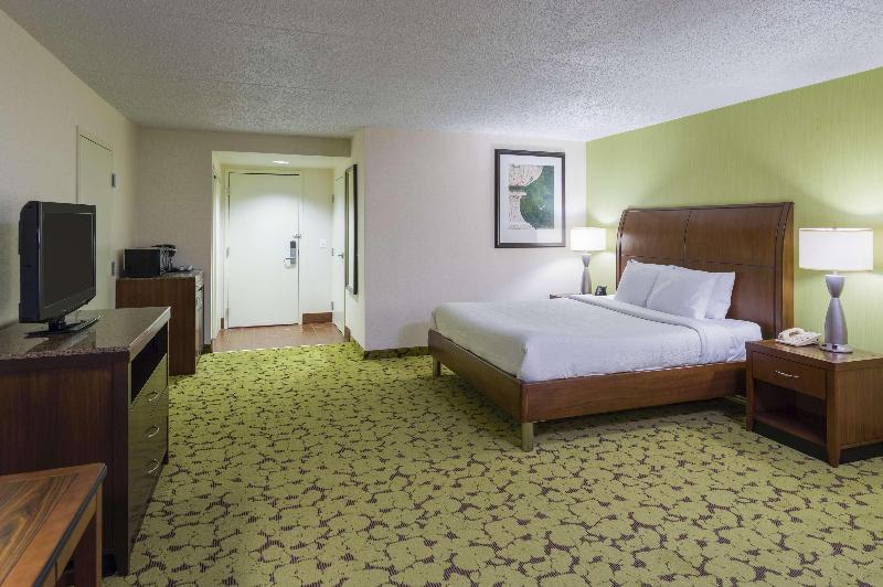 프리미엄 룸, Hilton Garden Inn Edison/raritan Center