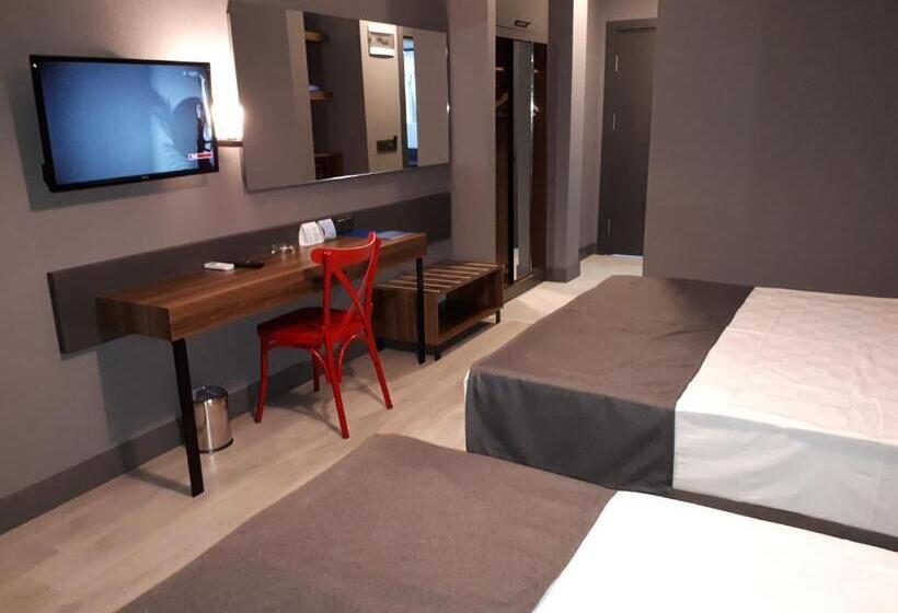 Номер Стандарт Трехместный, Ramira City Hotel   Adult Only