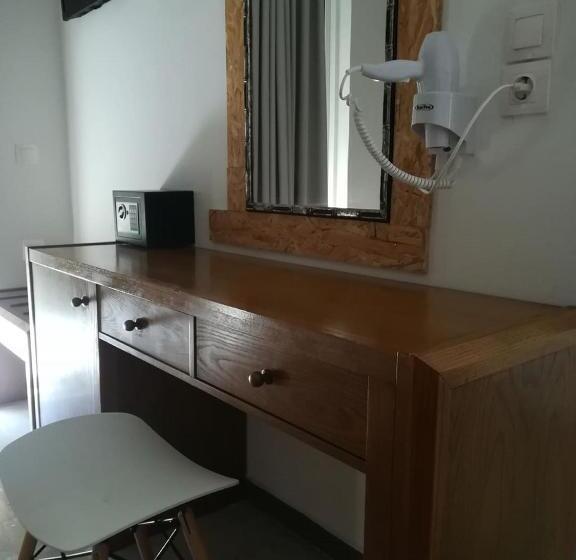 آپارتمان 2 خوابه, Family House Faliraki Studios Apartments
