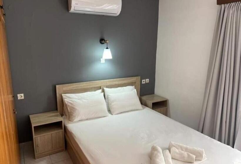 اتاق خانوادگی با چشم‌انداز باغ, Family House Faliraki Studios Apartments