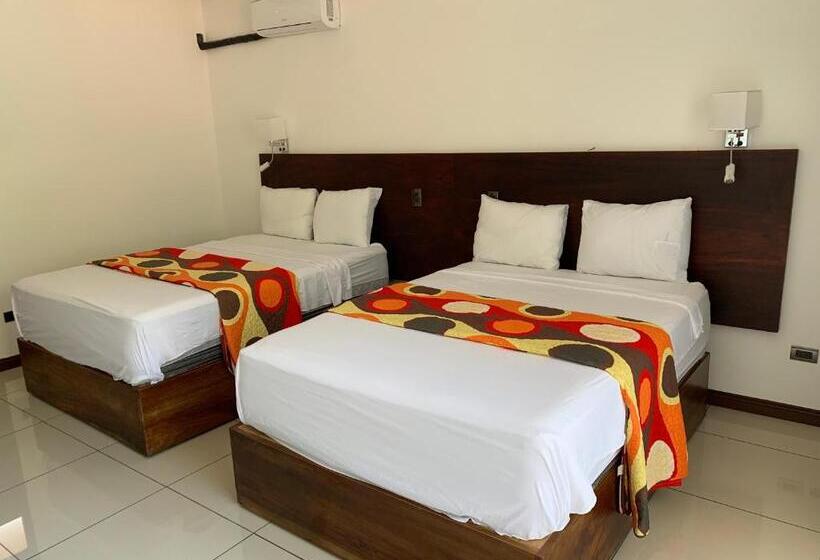Четырехместный Номер Deluxe, Manuel Antonio Park