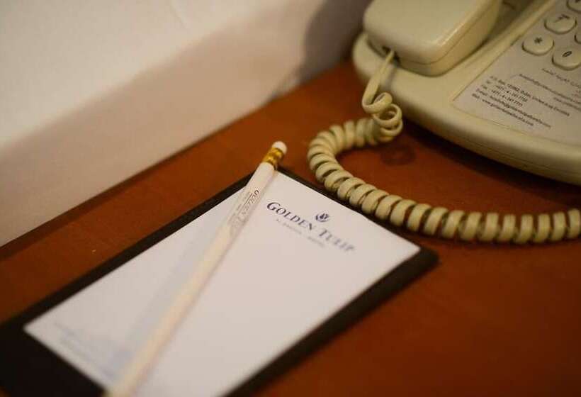 Люкс, Golden Tulip Hotel Al  Barsha