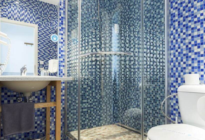 Quarto Superior, Royal Court