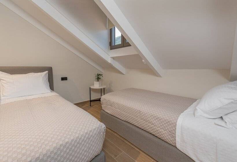 سوییت خانوادگی, Eptanisos Beachfront Suites Zante