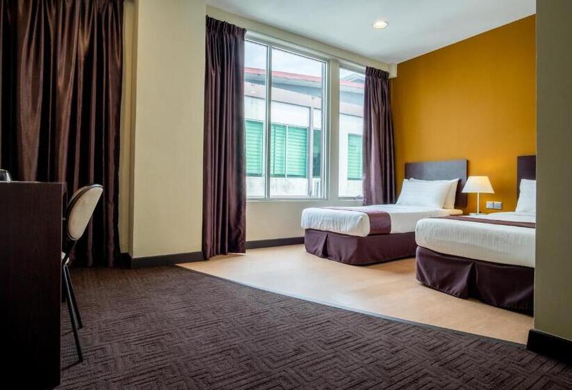 Номер Deluxe, Orkid Inn Mahkota Cheras