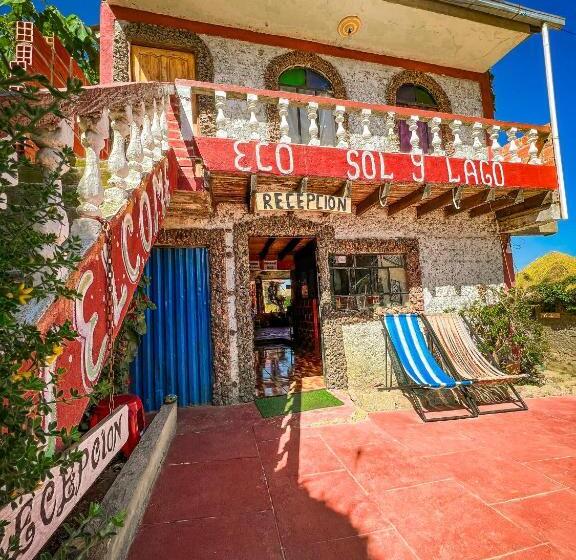اتاق استاندارد با چشم‌انداز دریاچه, Hostal Sol Y Lago