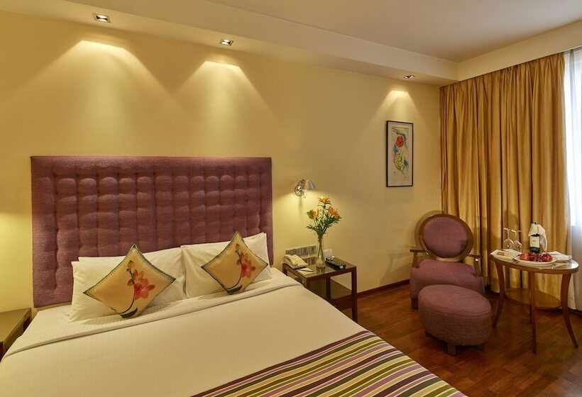 Номер Клуб, Royal Orchid Central Bangalore, Manipal Centre, Mg Road