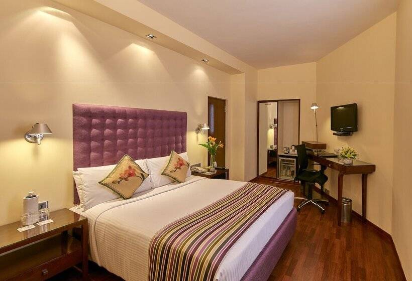 Номер Стандарт, Royal Orchid Central Bangalore, Manipal Centre, Mg Road