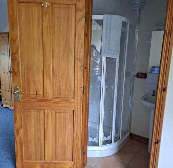 Семейный Номер, Lurig View B&b Glenariffe