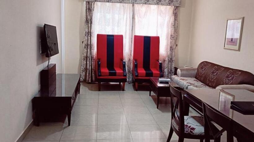 Family Suite, Clifton International