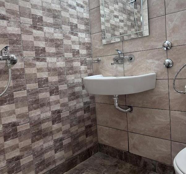 Номер Стандарт Трехместный, Varshava