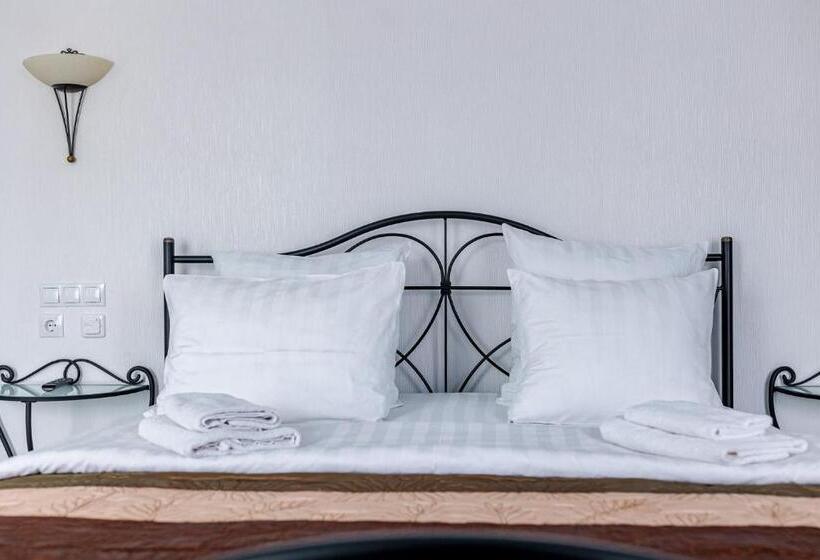 سوییت, Inger Hotell