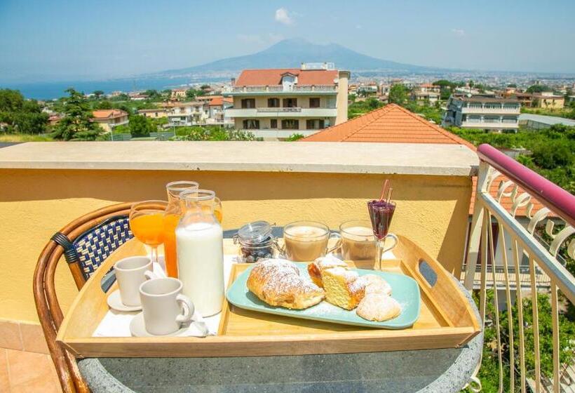 Quarto Deluxe com Sacada, Perla Beach Stabia B&b