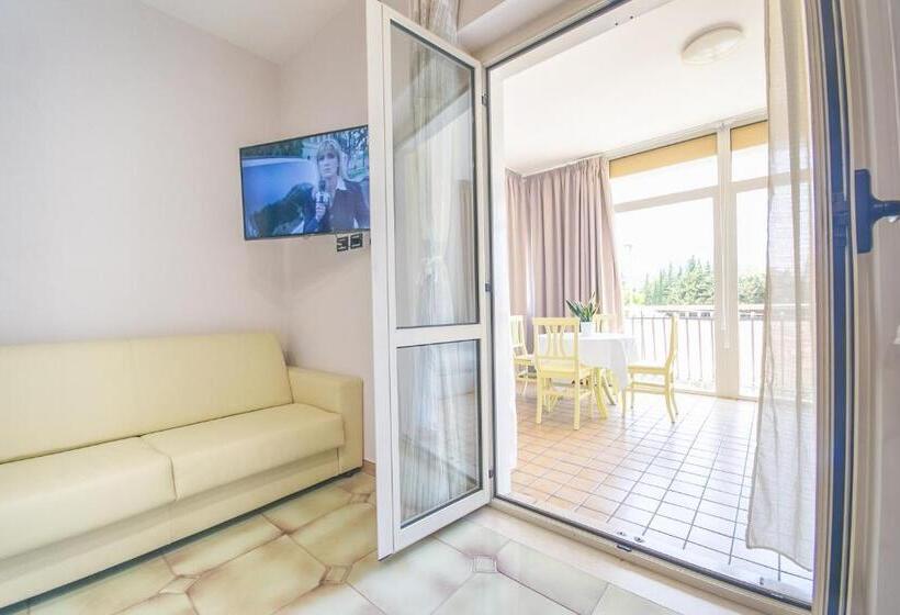 Quarto Estandar, Perla Beach Stabia B&b