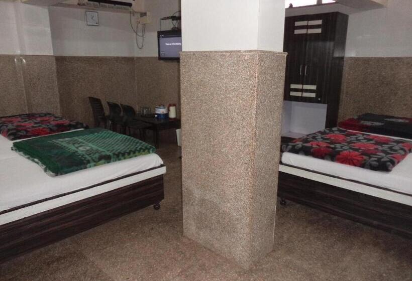 Трехместный Номер Базовый, Gem Palace
