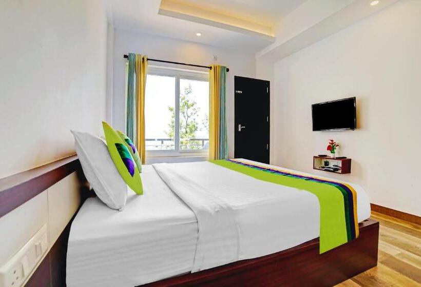 Quarto Deluxe, Treebo Wanderlust Residency With Mountain View