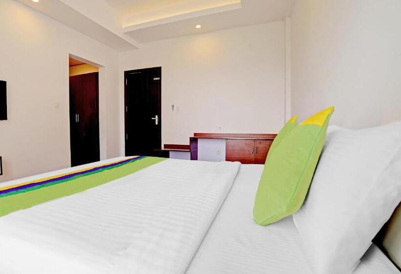 Quarto Deluxe, Treebo Wanderlust Residency With Mountain View
