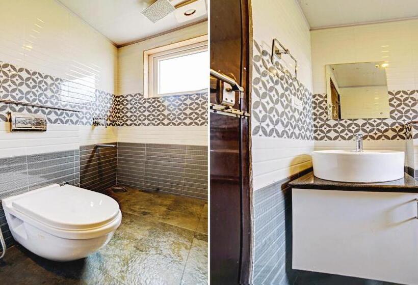 Quarto Deluxe, Treebo Wanderlust Residency With Mountain View