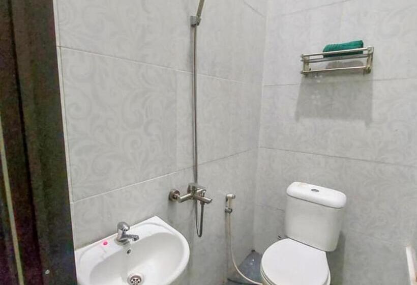 Номер Стандарт, Reddoorz Syariah Near Alun Alun Kajen